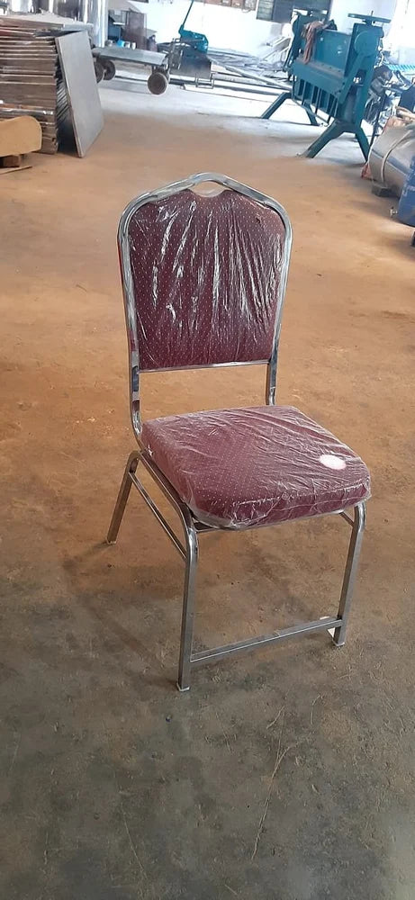 Chaise coussin en acier inoxydable noir, sans accoudoirs